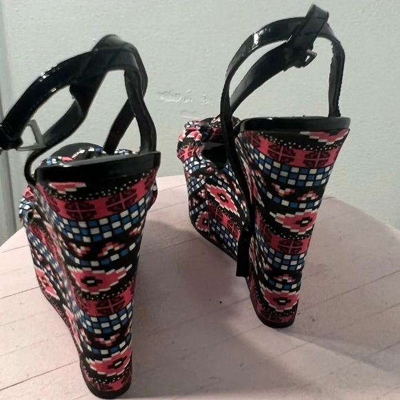 Forever 21,  6” wedge multi color block print  shoes 7 w/ankle strap tie - Picture 11 of 11